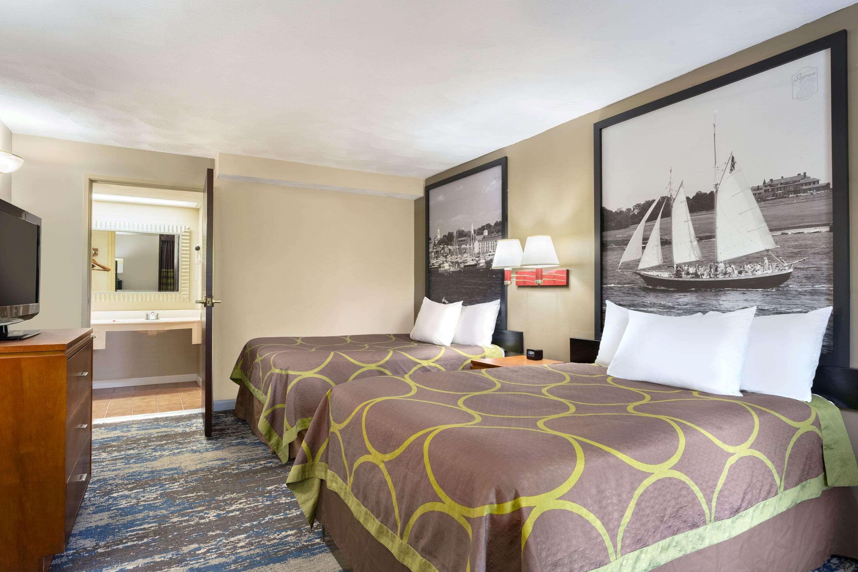 Super 8 By Wyndham West Greenwich/Providence Eksteriør billede